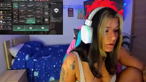 Snapshot of stephany_uwu chatting on 01-17-25, 01:36 Stephany independient model online show from 01-17-25, 01:36