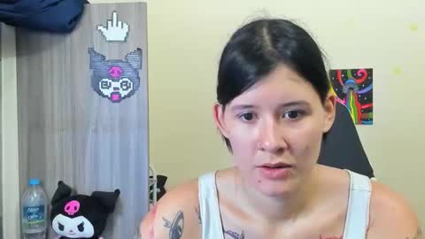 Snapshot of stephany_uwu chatting on 09-24-25, 02:04 Stephany independient model online show from 09-24-25, 02:04