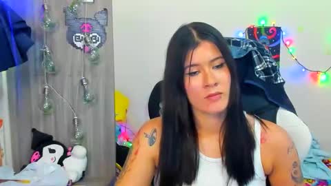 Snapshot of stephany_uwu chatting on 10-17-25, 12:14 Stephany independient model online show from 10-17-25, 12:14