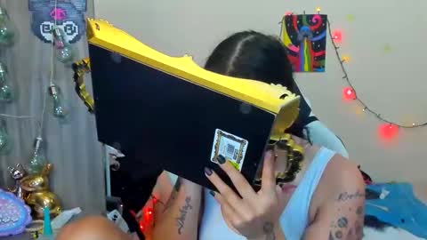 Snapshot of stephany_uwu chatting on 11-05-25, 11:27 Stephany independient model online show from 11-05-25, 11:27