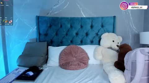 Snapshot of stephanysc chatting on 04-23-26, 12:45 Stefanny online show from 04-23-26, 12:45