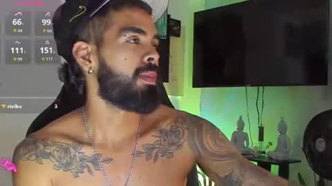 Snapshot of stephenbrown_ chatting on 06-27-26, 01:21 ................ online show from 06-27-26, 01:21