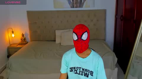 Snapshot of stephencurry01 chatting on 01-27-25, 07:03 stephen online show from 01-27-25, 07:03