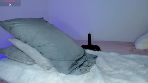 stephie_martinez online show from 05-06-26, 12:21