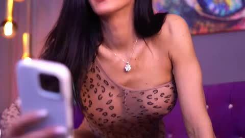 Snapshot of stephierouse chatting on 09-13-25, 06:13 Steph online show from 09-13-25, 06:13
