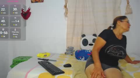 Angie mature online show from 12-22-24, 06:04