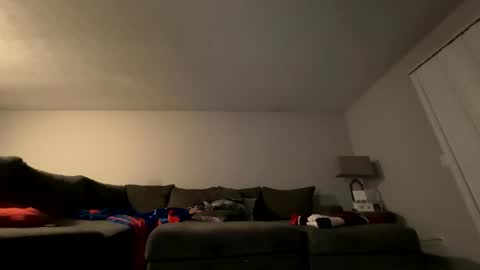 Snapshot of sternm851 chatting on 10-28-25, 07:12 sternm851 online show from 10-28-25, 07:12