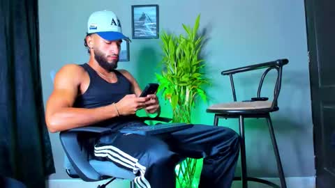 Steve  online show from 11-11-25, 11:32