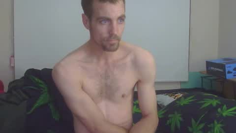 Snapshot of steveaussie chatting on 05-26-26, 05:31 Australian420 online show from 05-26-26, 05:31