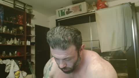 Snapshot of stevebulkzor chatting on 07-19-26, 09:40 Steve Oakenshield son of John son of Vasyl online show from 07-19-26, 09:40