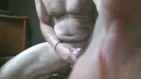 Snapshot of stevedevinrachel chatting on 10-30-25, 04:41 steve online show from 10-30-25, 04:41