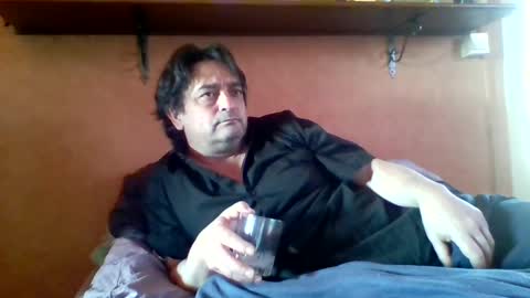 Snapshot of stevefromfrance chatting on 03-03-25, 11:44 stevefromfrance online show from 03-03-25, 11:44