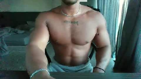 Snapshot of stevenbr359 chatting on 11-10-25, 11:04 stevenbr359 online show from 11-10-25, 11:04