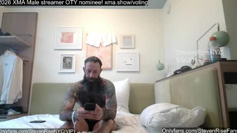 Snapshot of stevenrisenyc chatting on 05-11-26, 11:05 StevenRiseNYC online show from 05-11-26, 11:05