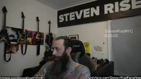 Snapshot of stevenrisenyc chatting on 06-28-26, 05:30 StevenRiseNYC online show from 06-28-26, 05:30