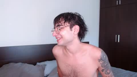 Alex   online show from 05-07-26, 03:01