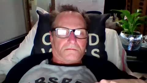 steviehard7 online show from 01-19-25, 08:07