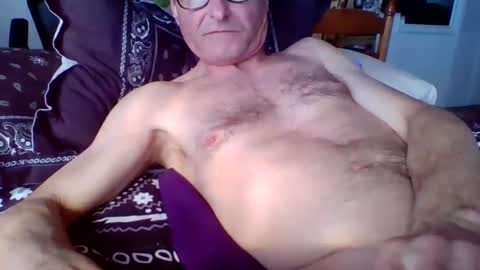 steviehard7 online show from 02-18-25, 10:25