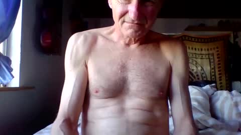 steviehard7 online show from 02-25-25, 03:38