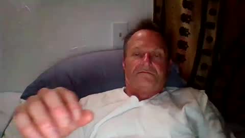 steviehard7 online show from 10-16-25, 07:09