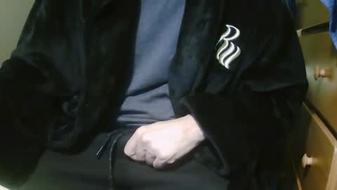 Snapshot of stevo69697 chatting on 01-09-25, 05:02 Chillguy online show from 01-09-25, 05:02