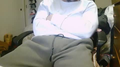 Snapshot of stevo69697 chatting on 01-16-25, 06:14 Chillguy online show from 01-16-25, 06:14