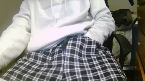 Snapshot of stevo69697 chatting on 01-24-25, 03:24 Chillguy online show from 01-24-25, 03:24