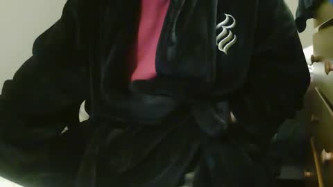 Snapshot of stevo69697 chatting on 02-17-25, 05:58 Chillguy online show from 02-17-25, 05:58