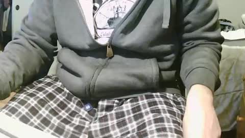 Chillguy online show from 02-08-26, 04:32