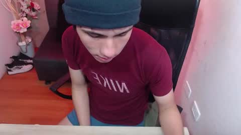 Stich online show from 02-09-26, 01:59