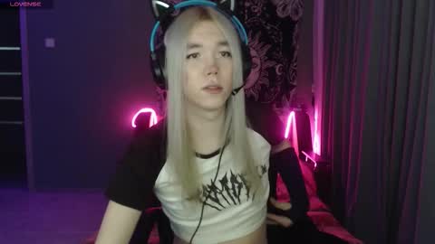 Steve online show from 02-27-26, 05:46