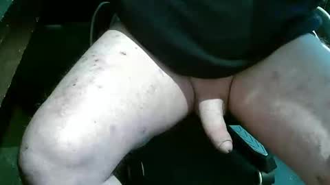 Snapshot of stiffler83pl chatting on 02-17-26, 12:23 stiffler83pl online show from 02-17-26, 12:23