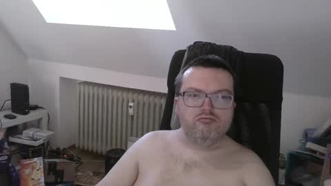 Oliver online show from 05-30-26, 07:05