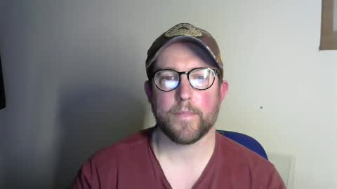 Snapshot of stillhere320 chatting on 01-31-25, 06:36 James online show from 01-31-25, 06:36