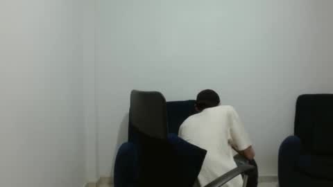 Snapshot of stiv_grant chatting on 02-25-26, 10:19 stiv_grant online show from 02-25-26, 10:19