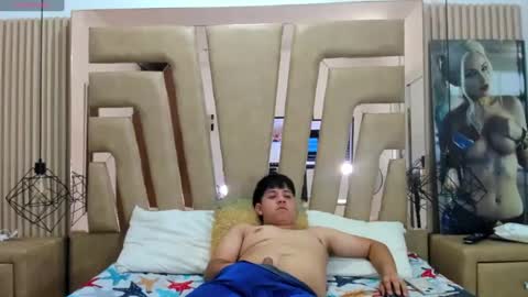 Steven Pooh online show from 12-21-24, 10:40