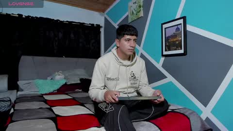 Stiven  online show from 02-15-26, 01:57