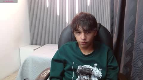 Stiwen online show from 02-26-26, 01:43