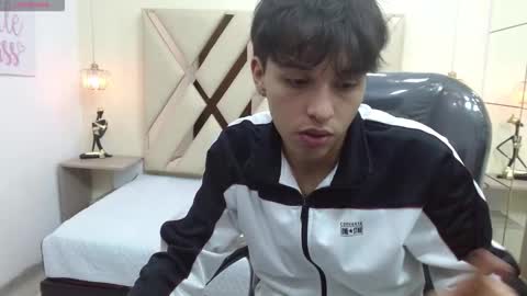 Stiwen online show from 03-26-26, 03:06