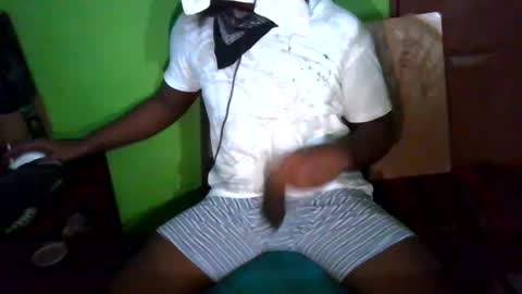 Snapshot of stonehardbbcdick2 chatting on 02-03-25, 12:36 stonehardbbcdick2 online show from 02-03-25, 12:36