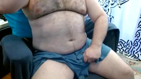 Snapshot of stonerbear42 chatting on 06-15-26, 10:17 Stonerbear42 online show from 06-15-26, 10:17