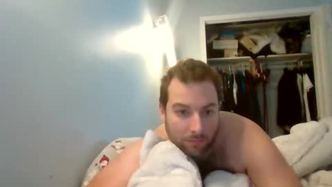 Snapshot of stoodmike chatting on 12-18-25, 03:51 Stoodmike online show from 12-18-25, 03:51