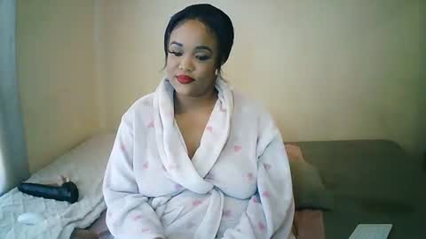 Snapshot of stormie955 chatting on 09-12-25, 07:08 stormie955 online show from 09-12-25, 07:08