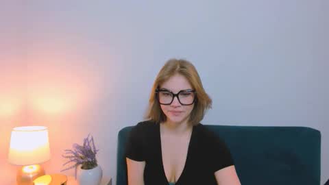 Stormi online show from 03-28-26, 06:13