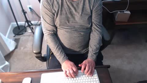 Snapshot of stormy6569 chatting on 02-21-25, 03:21 Stormy6569 online show from 02-21-25, 03:21