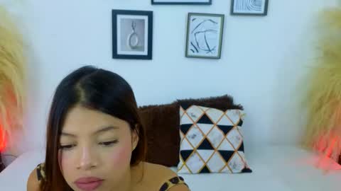 STORMY red hair MARA brown hair.  -------dont forget to follow us online show from 02-09-26, 12:09