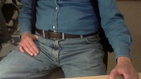 Dave online show from 04-11-26, 07:07