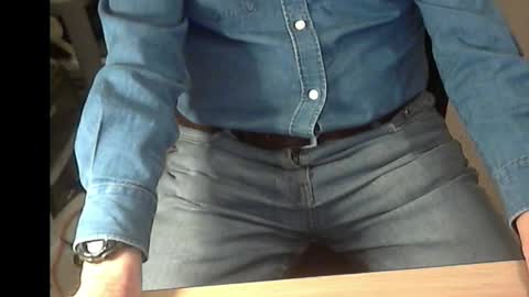 Snapshot of str8_dave chatting on 04-26-26, 08:39 Dave online show from 04-26-26, 08:39