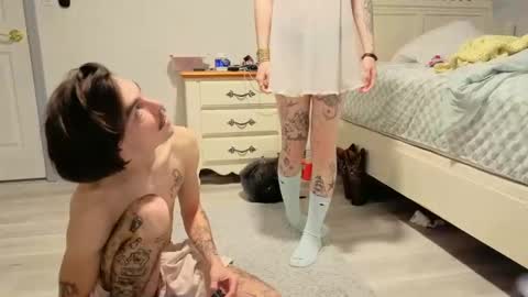 str8whiteboy21 online show from 11-06-25, 08:54