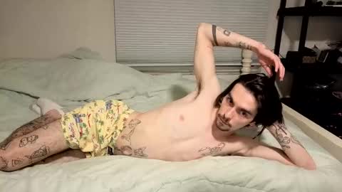 str8whiteboy21 online show from 04-16-26, 04:24